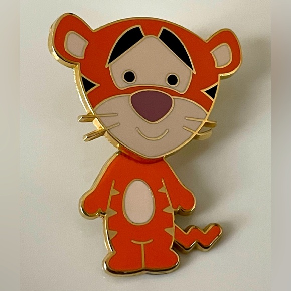 Disney Tigger Cuties 🥰 Vintage Bobble Pin - Winnie The Pooh - Picture 1 of 4